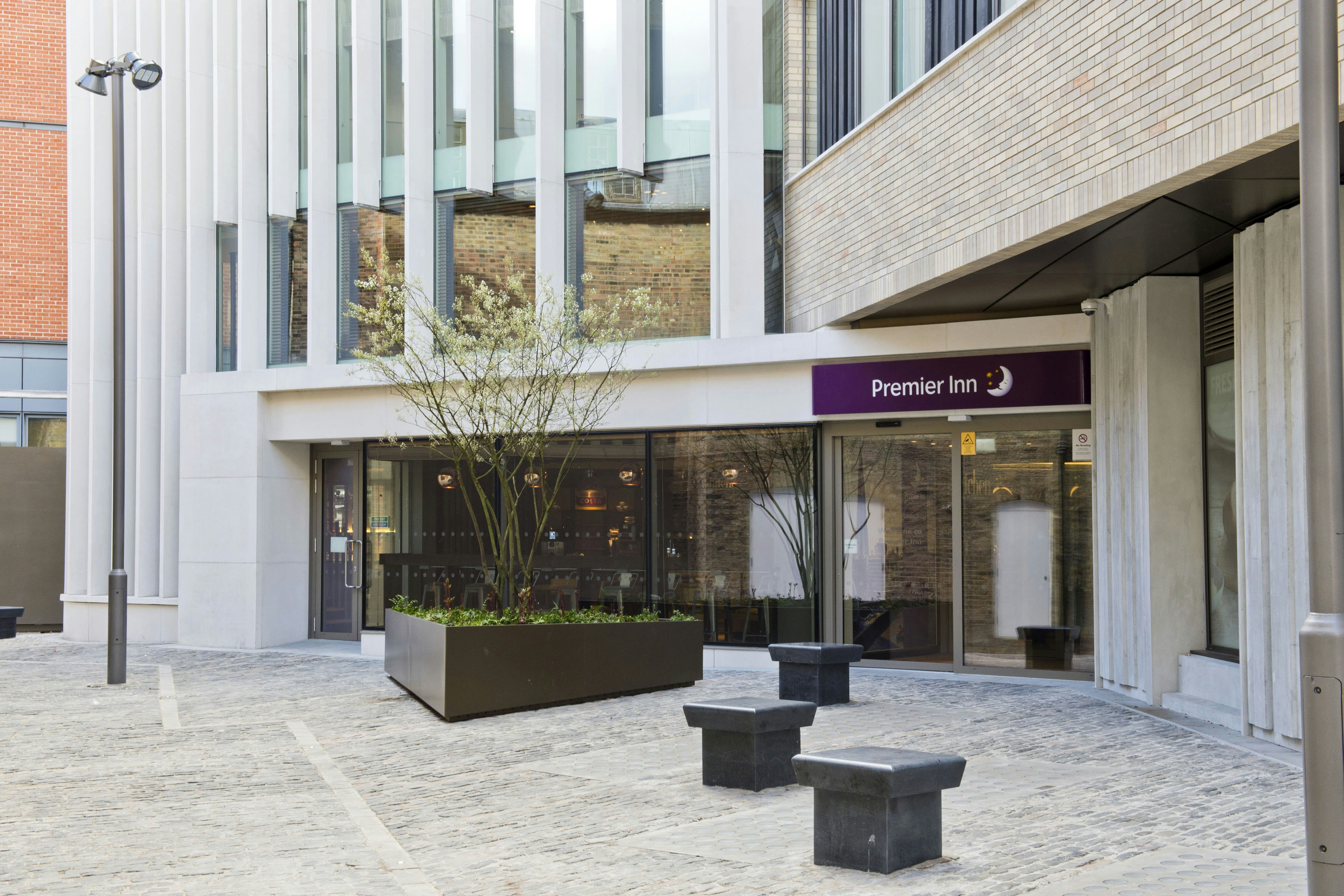 Lobby at Premier Inn London Southwark (Borough High St), LONDON