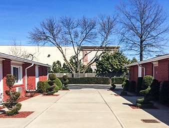 Travelodge By Wyndham Bay Shore Long Island 31/41