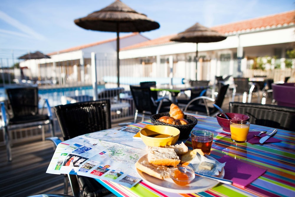 The Originals Boutique, Hotel de Re 40/54