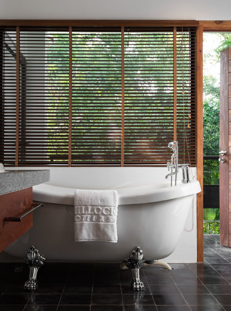Hillocks Hotel Spa 58/60