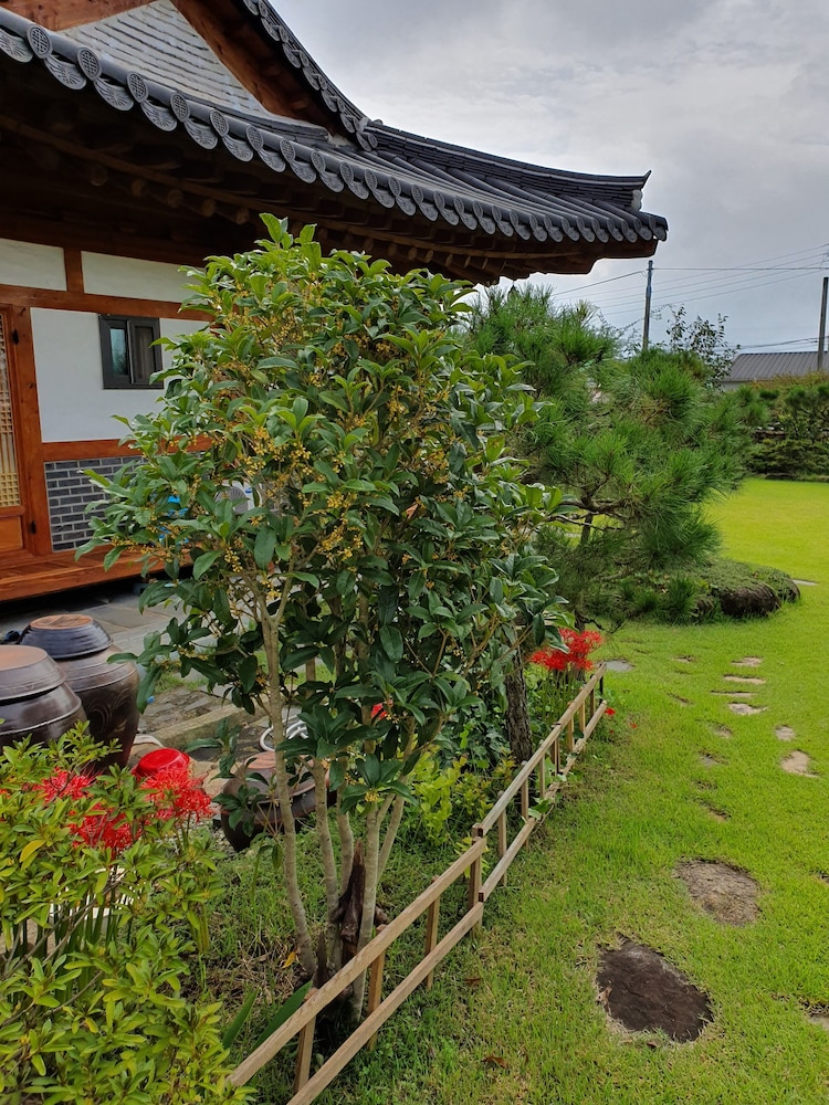 Sun Rise Pension 25/34
