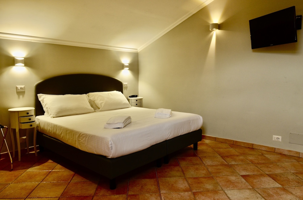 Sourire Hotel 13/35