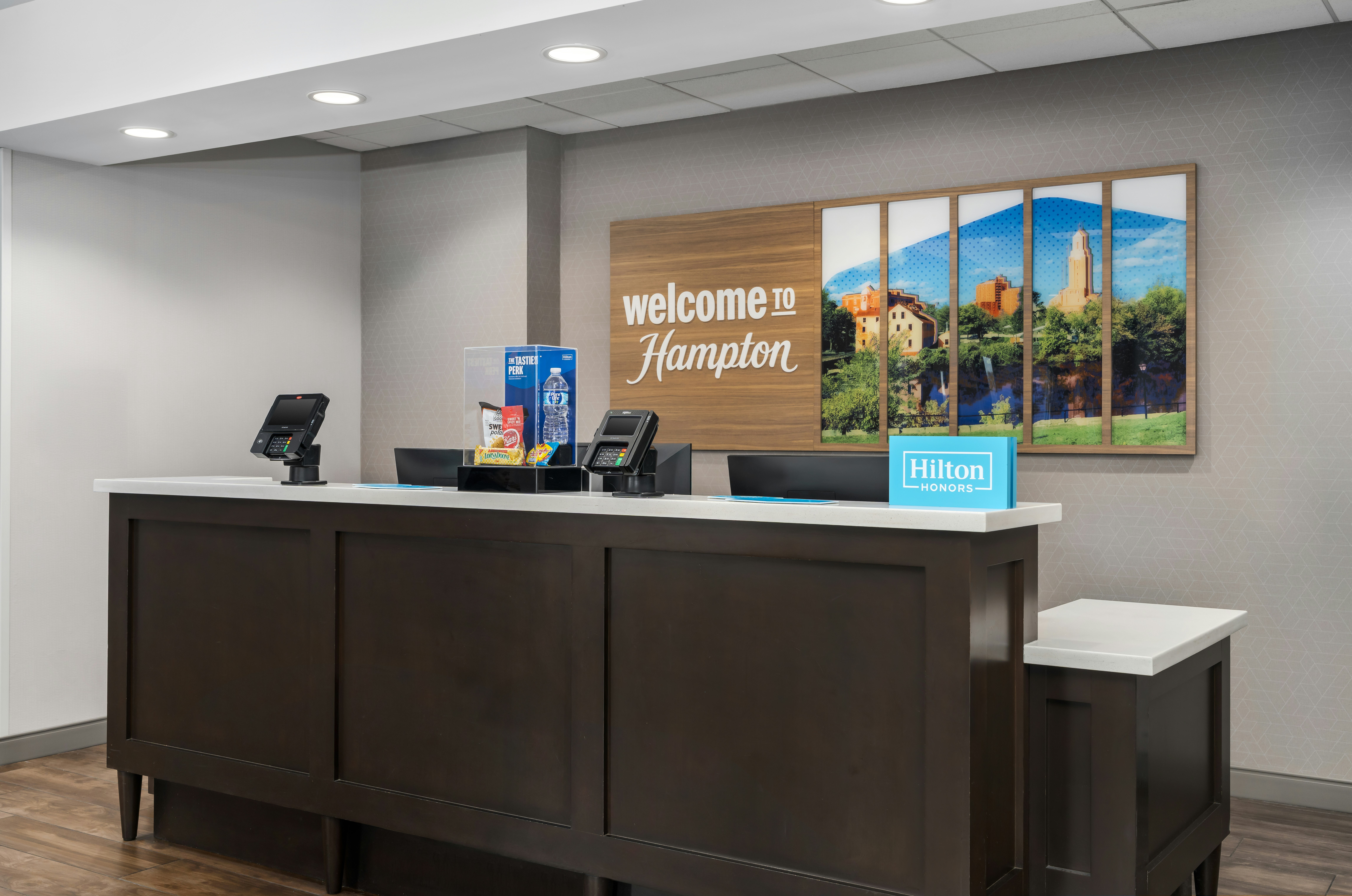 Hampton Inn By Hilton Pawtucket 6/35
