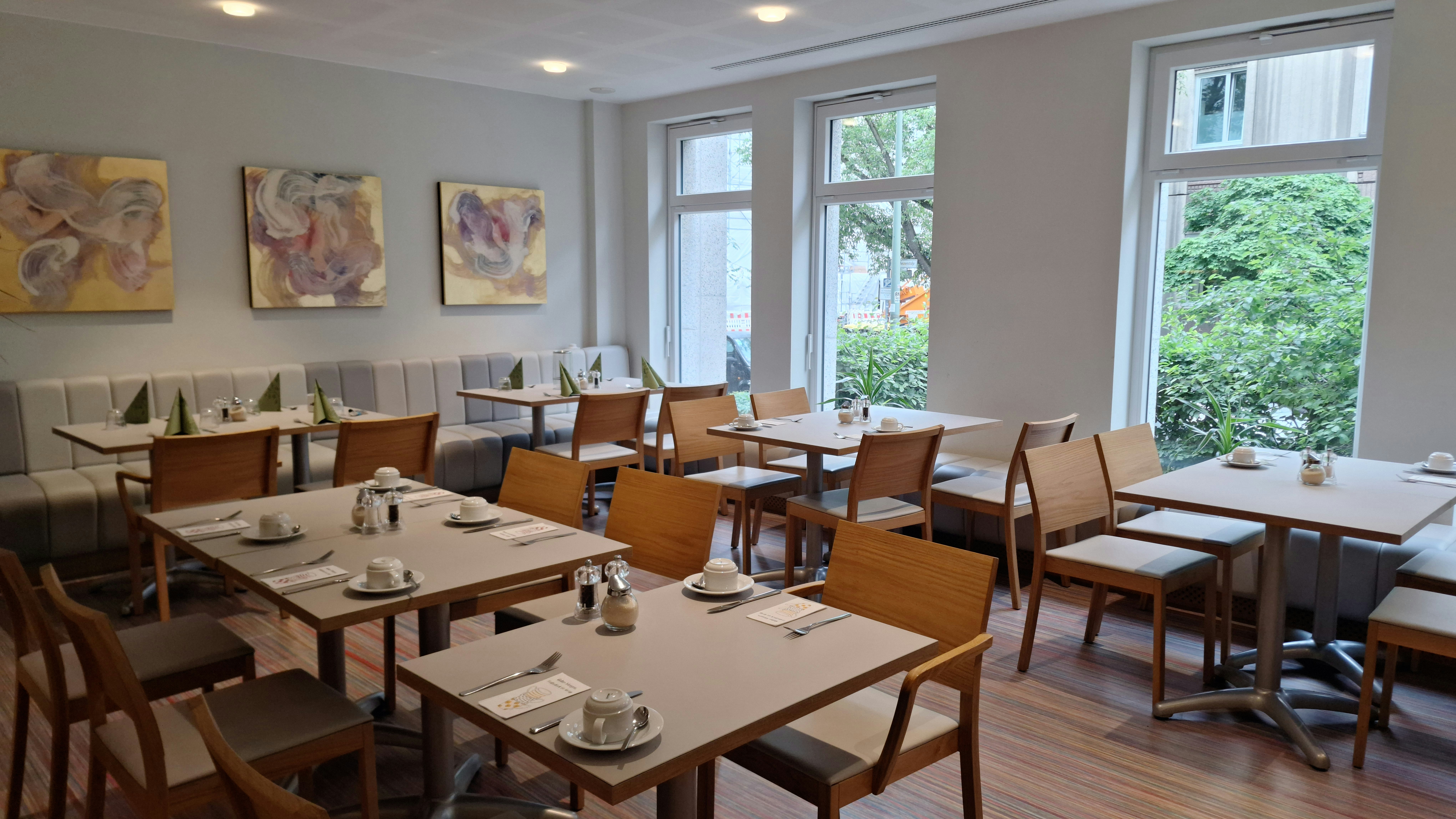 TOP VCH Dietrich-Bonhoeffer-Haus 6/16