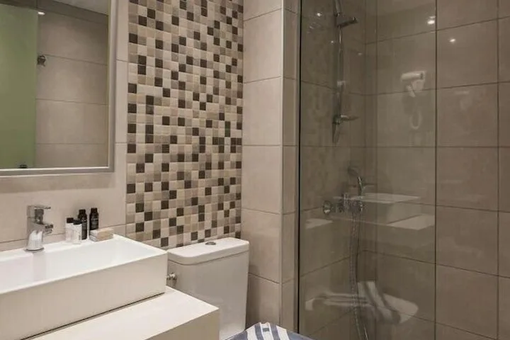 Metropol Sea Golden Bay 55/57
