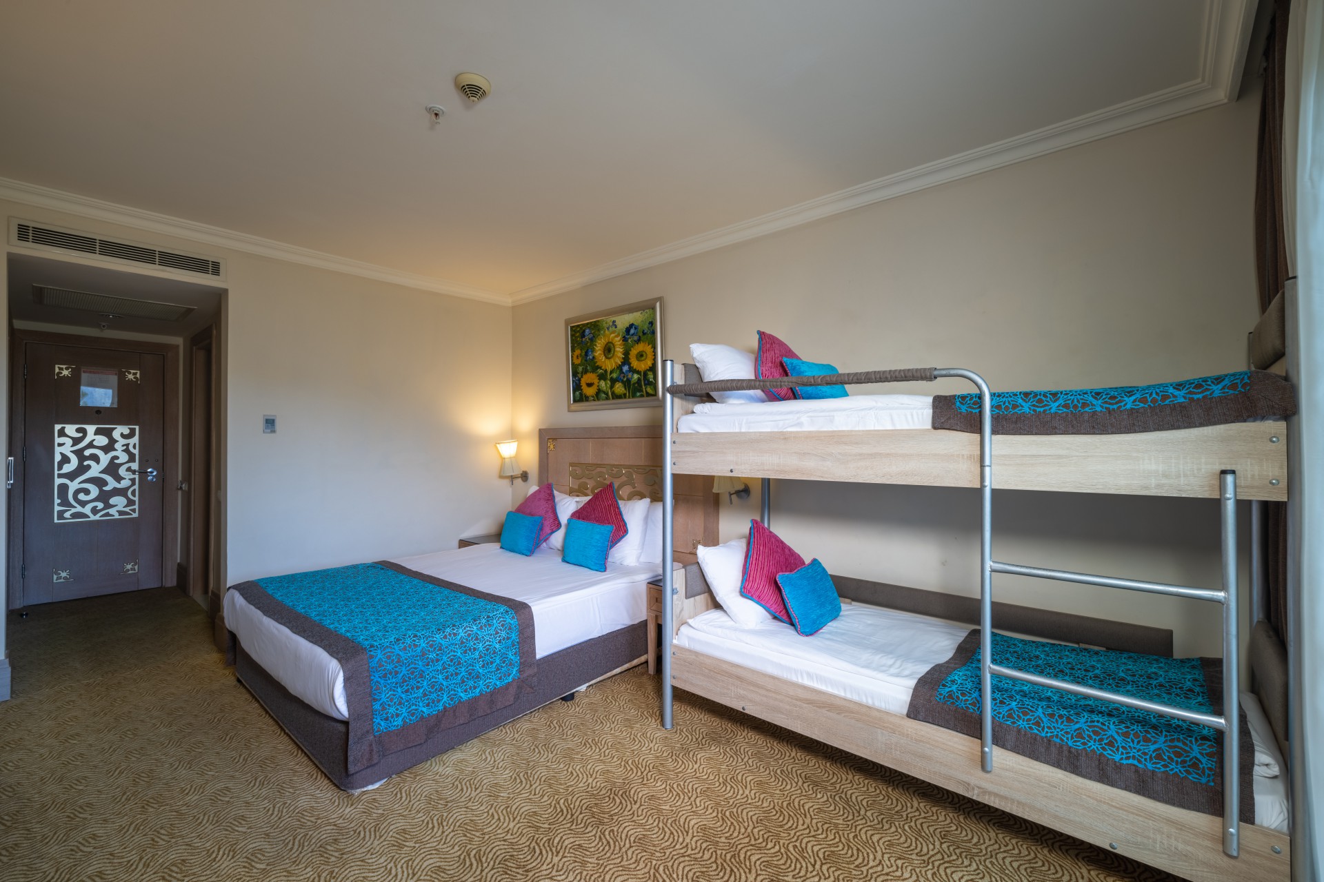 Room, Bunk Bed