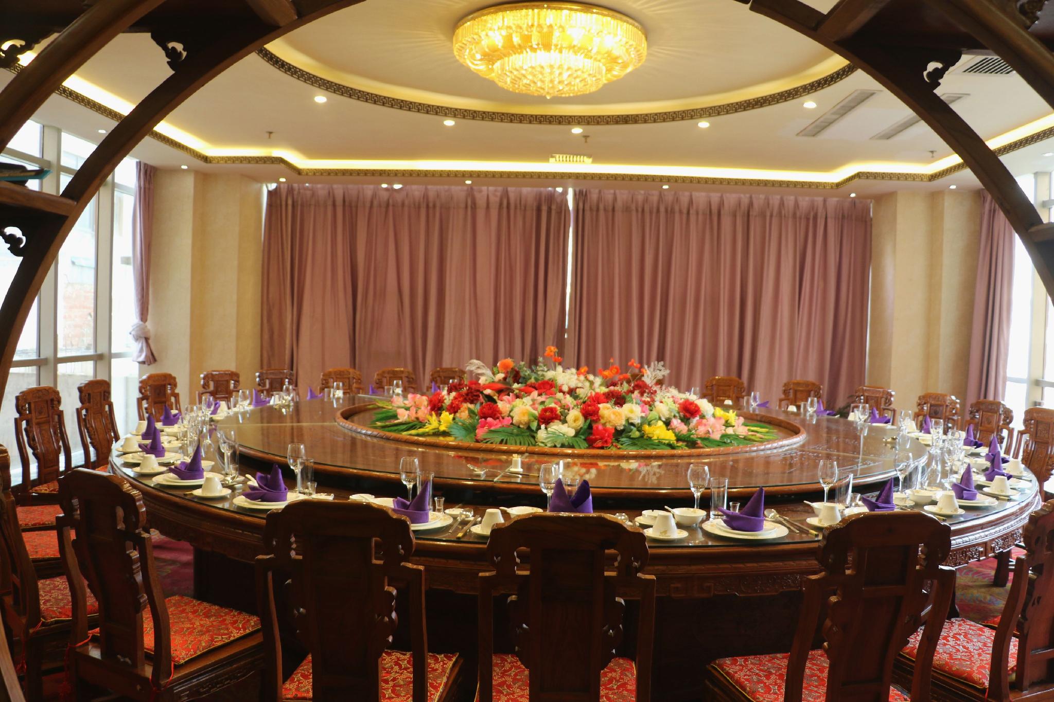 Xuanwei Meihuan Hotel 19/25