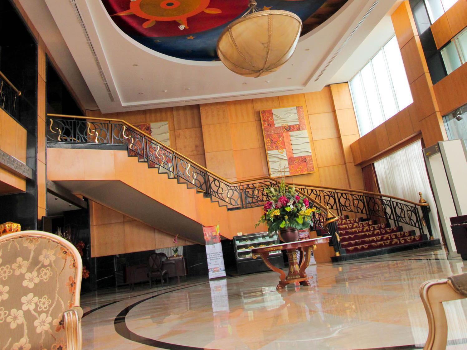 Grand Basko Hotel 25/35