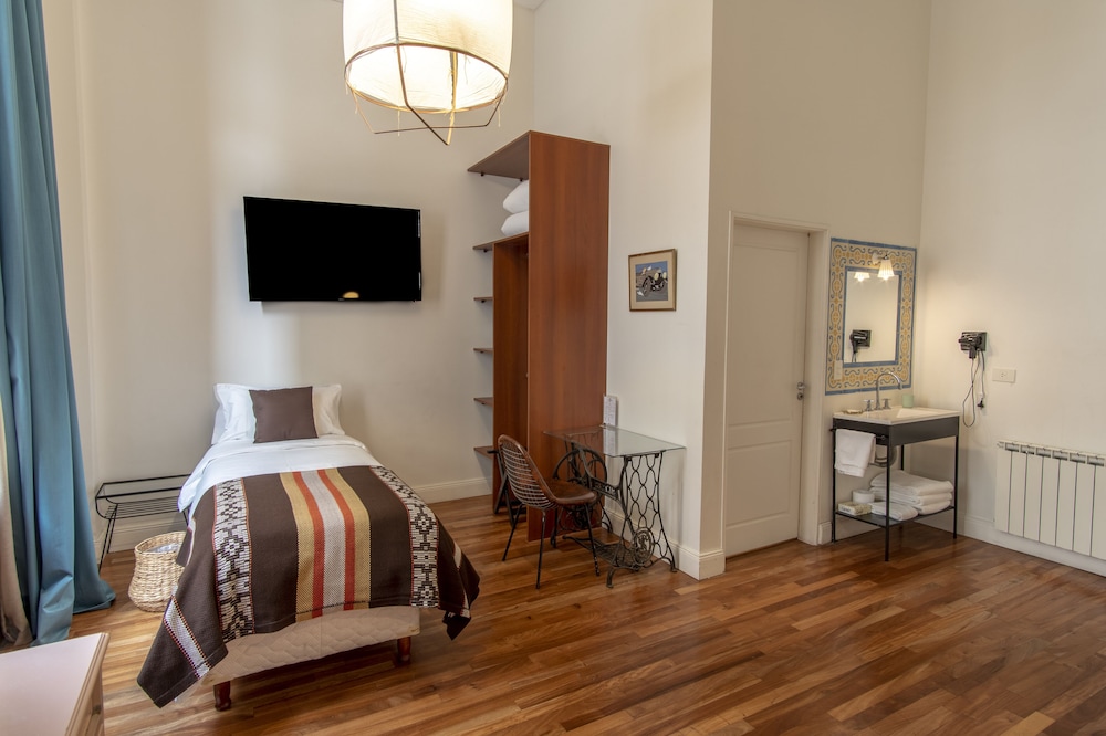 L Adresse Hotel Boutique 48/65