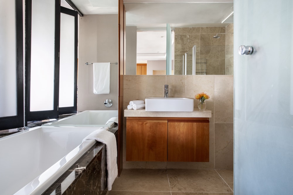 The Franklin Loft Apartments 42/44