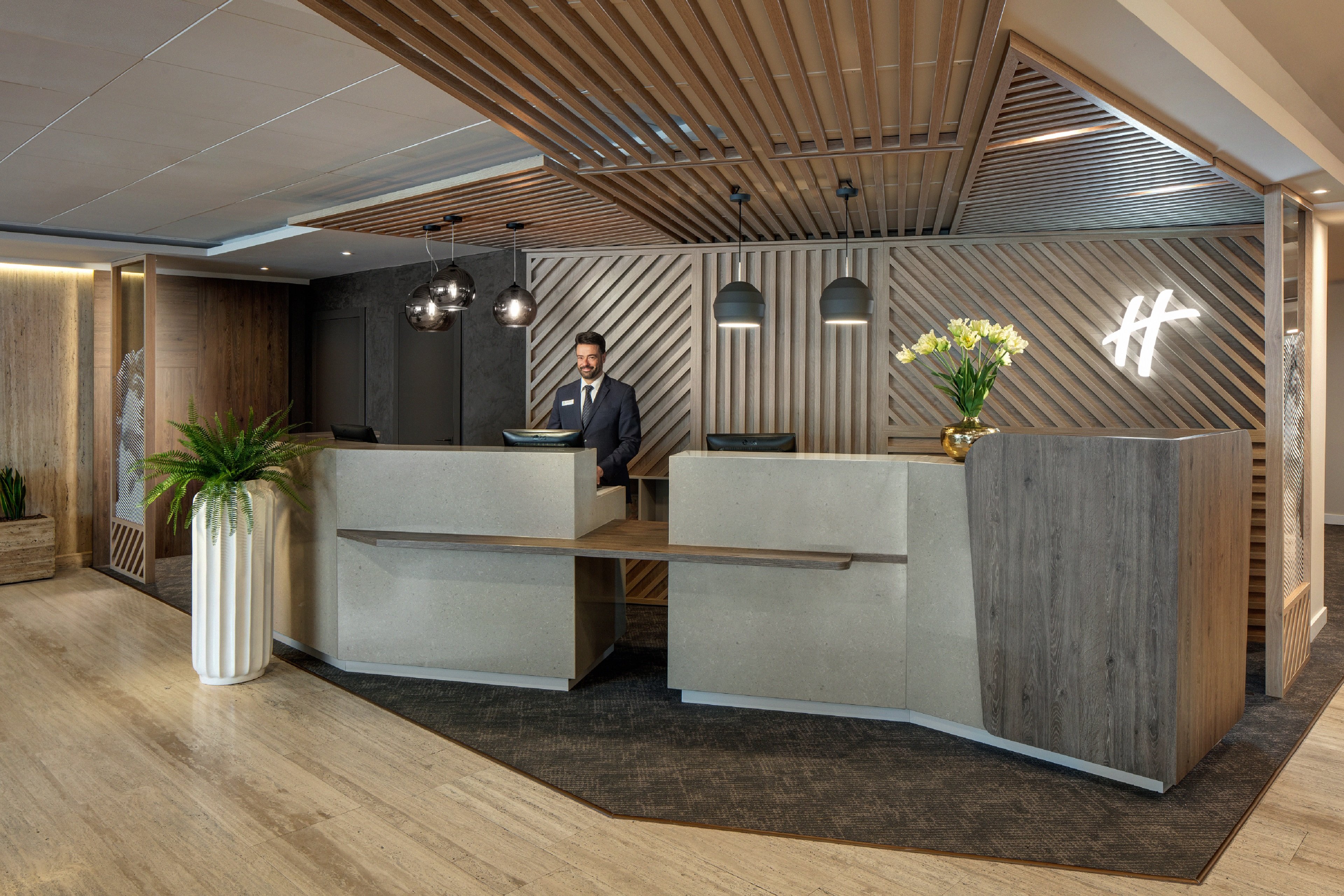 Holiday Inn Rome Eur Parco Dei Medici 10/77