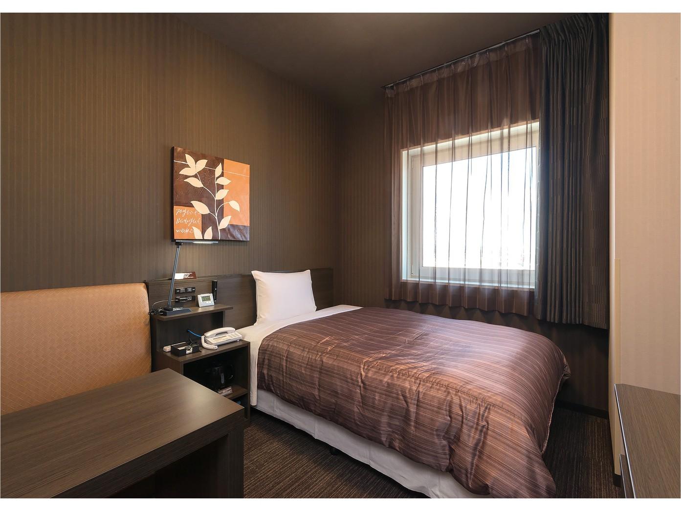 Comfort, Single, South Building