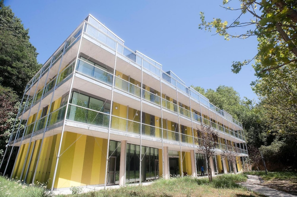 Green Nest Hostel Uba Aterpetxea 4/66
