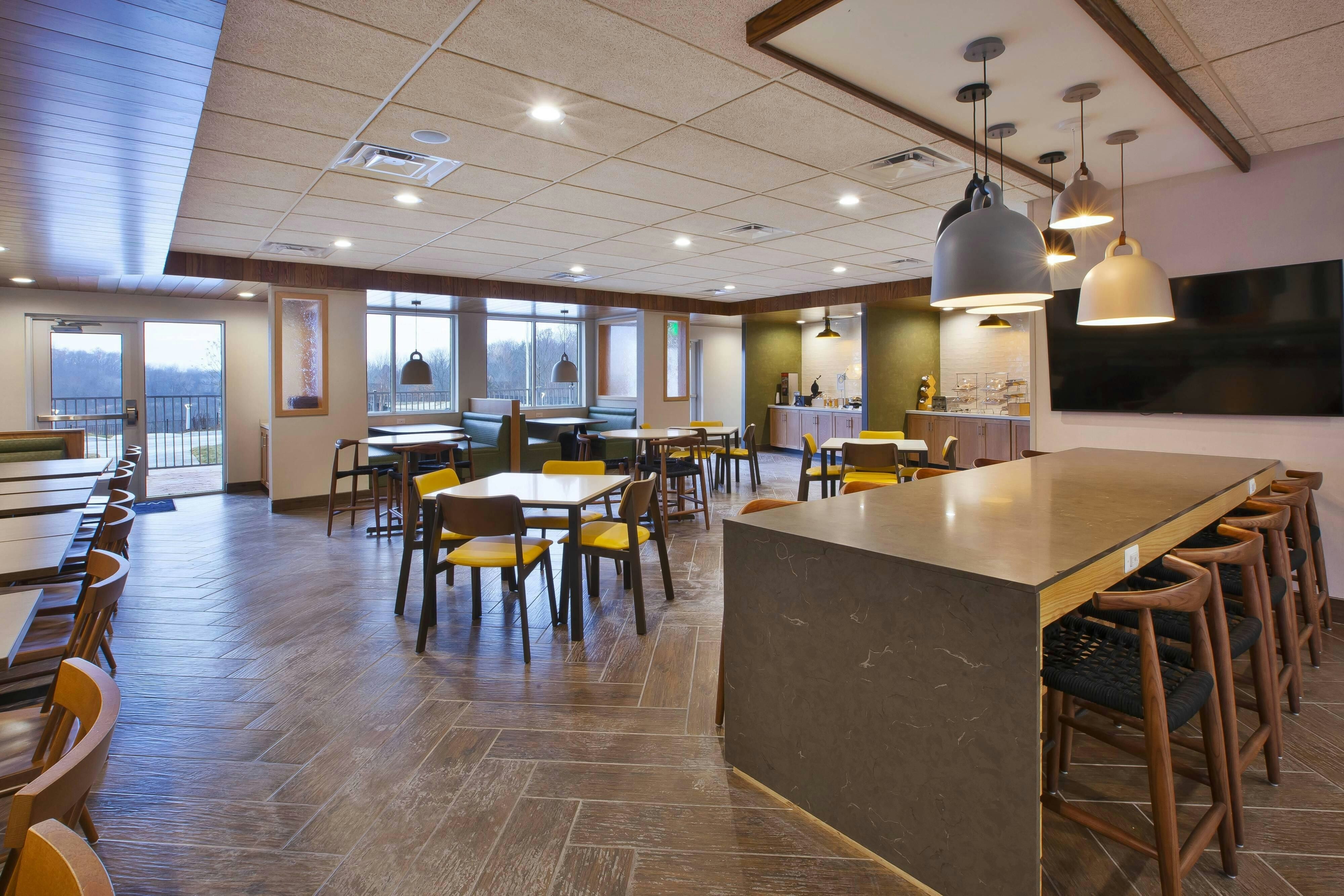 Fairfield Inn Suites Flint Grand Blanc 10/14