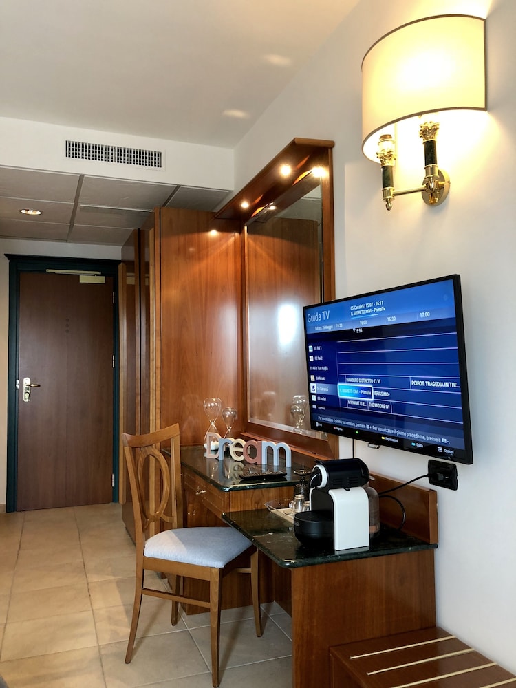 Ariae Hotel 29/45