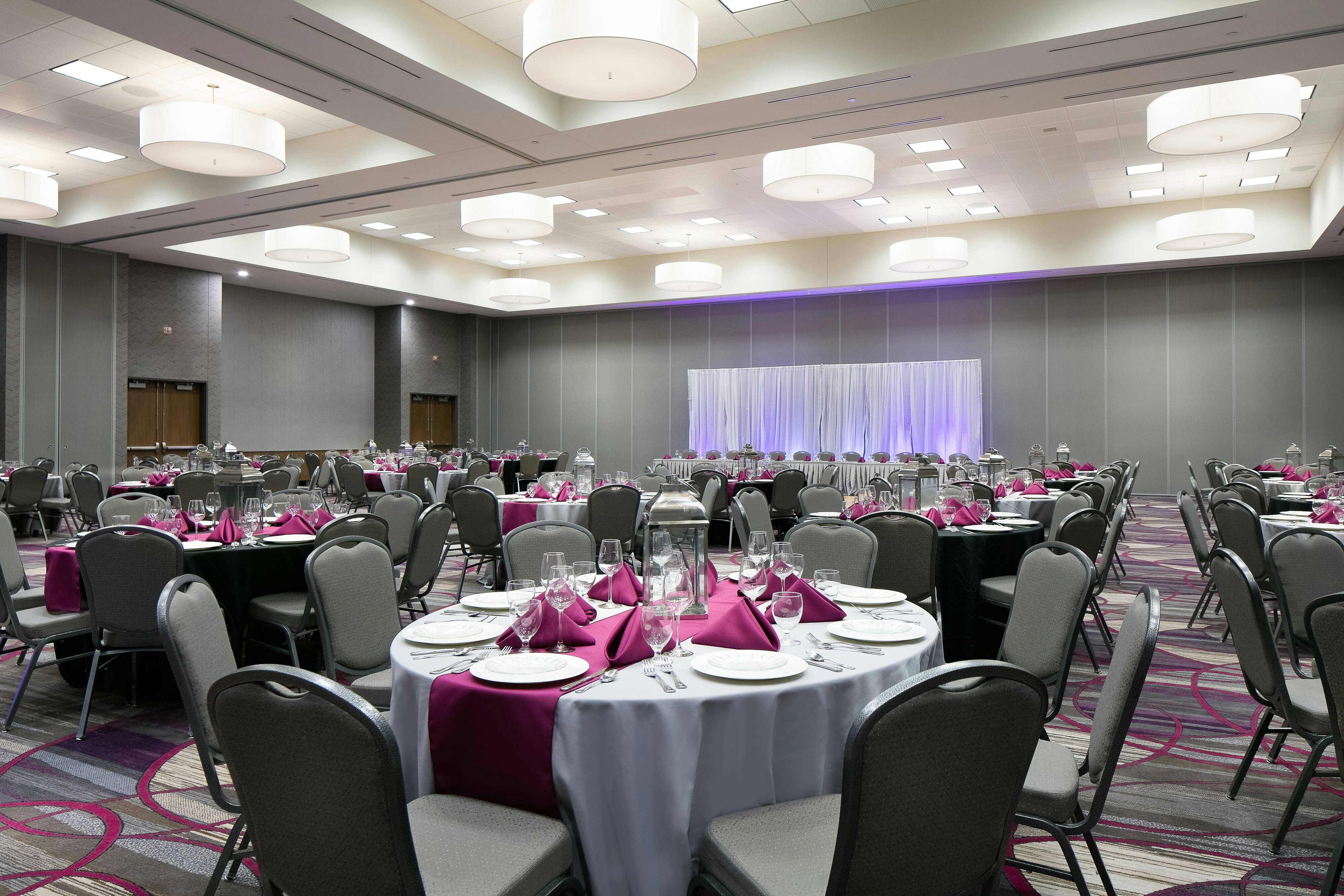 Courtyard Omaha Bellevue At Beardmore Event Center 24/33
