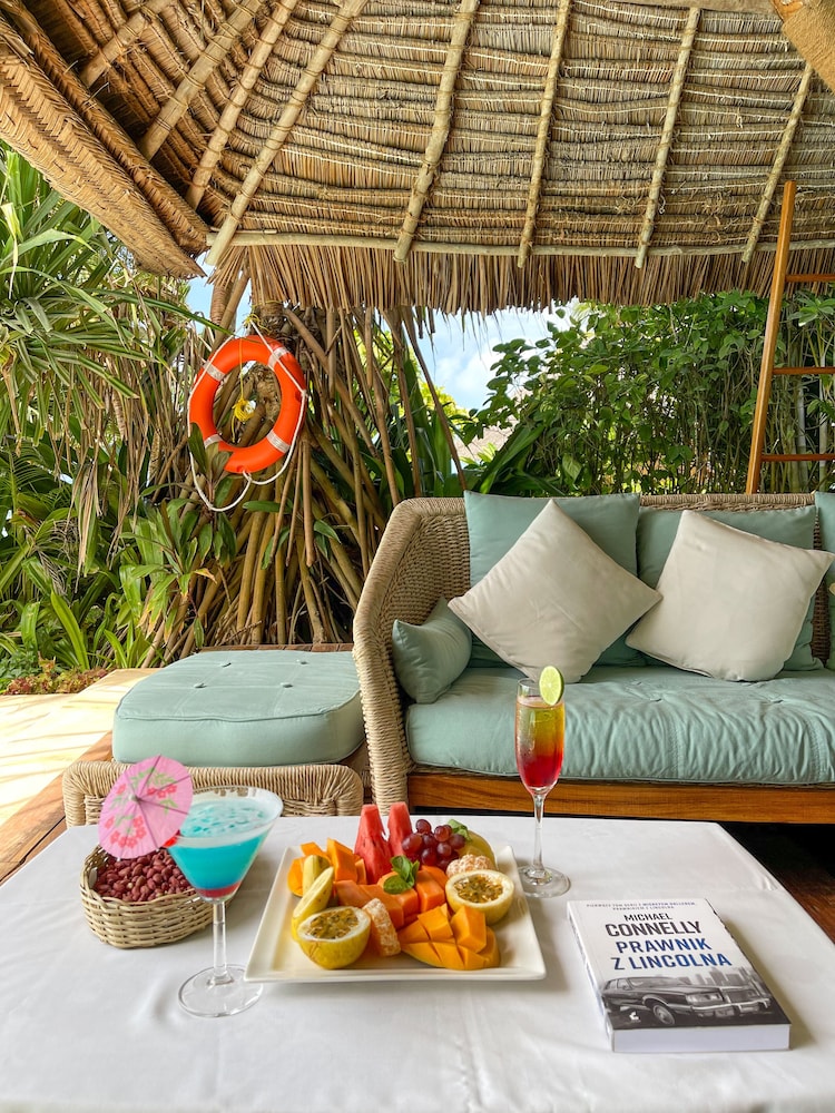 Tulia Zanzibar Unique Beach Resort 52/65