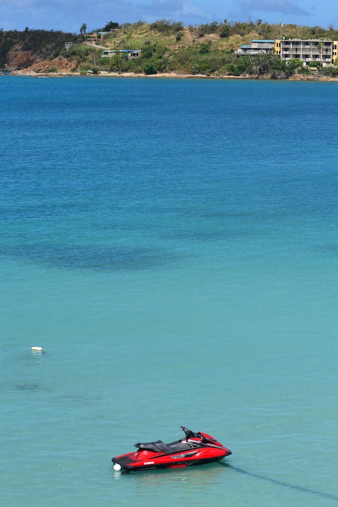 Emerald Beach Resort 17/74