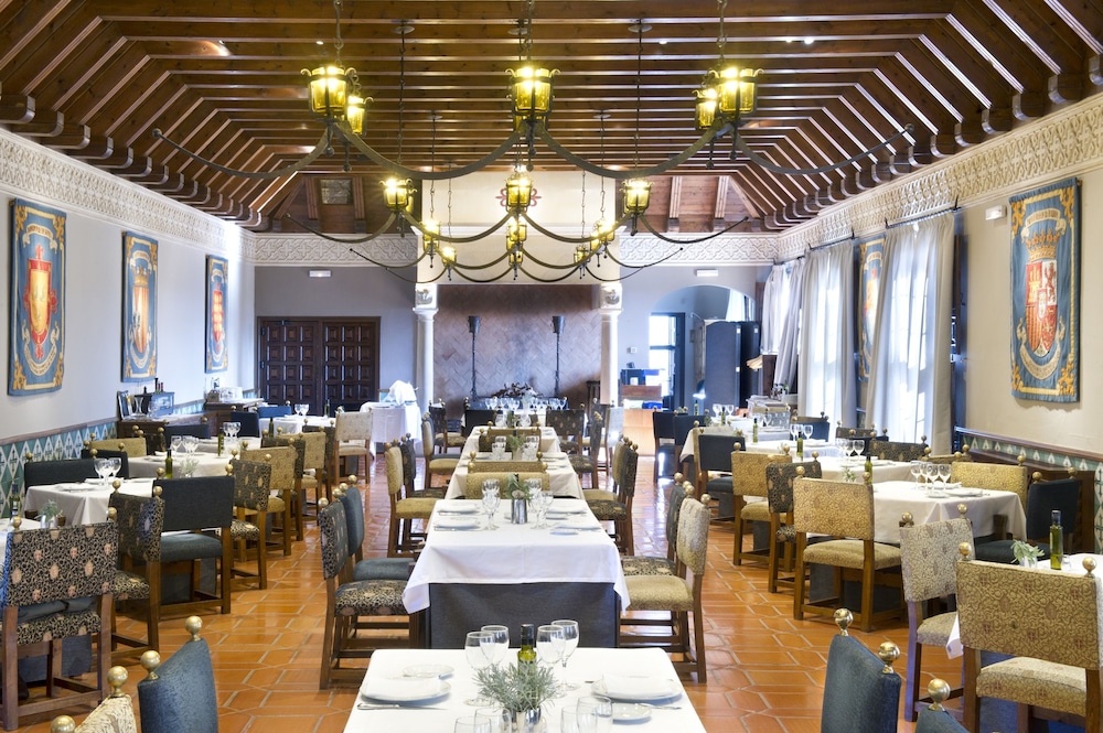 Parador De Alcaniz 27/50