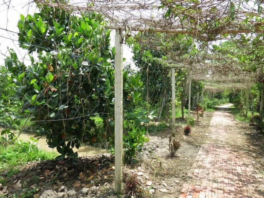 Le Garden Villa Homestay 13/19