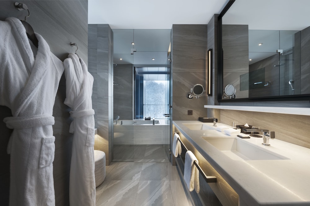 Park Hyatt Niseko Hanazono 48/49