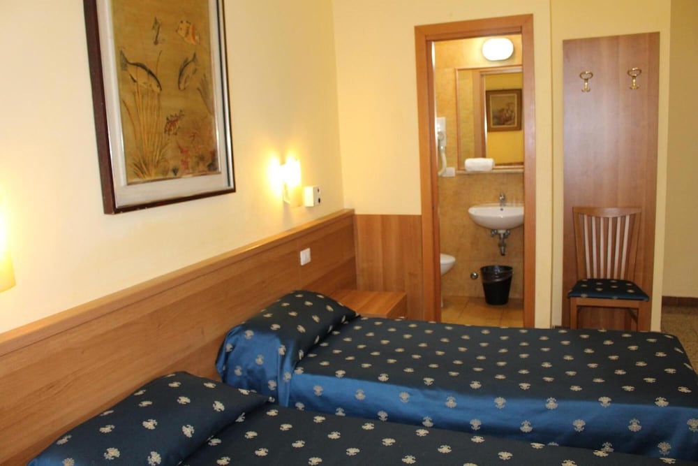 Hotel Bolognese 22/32
