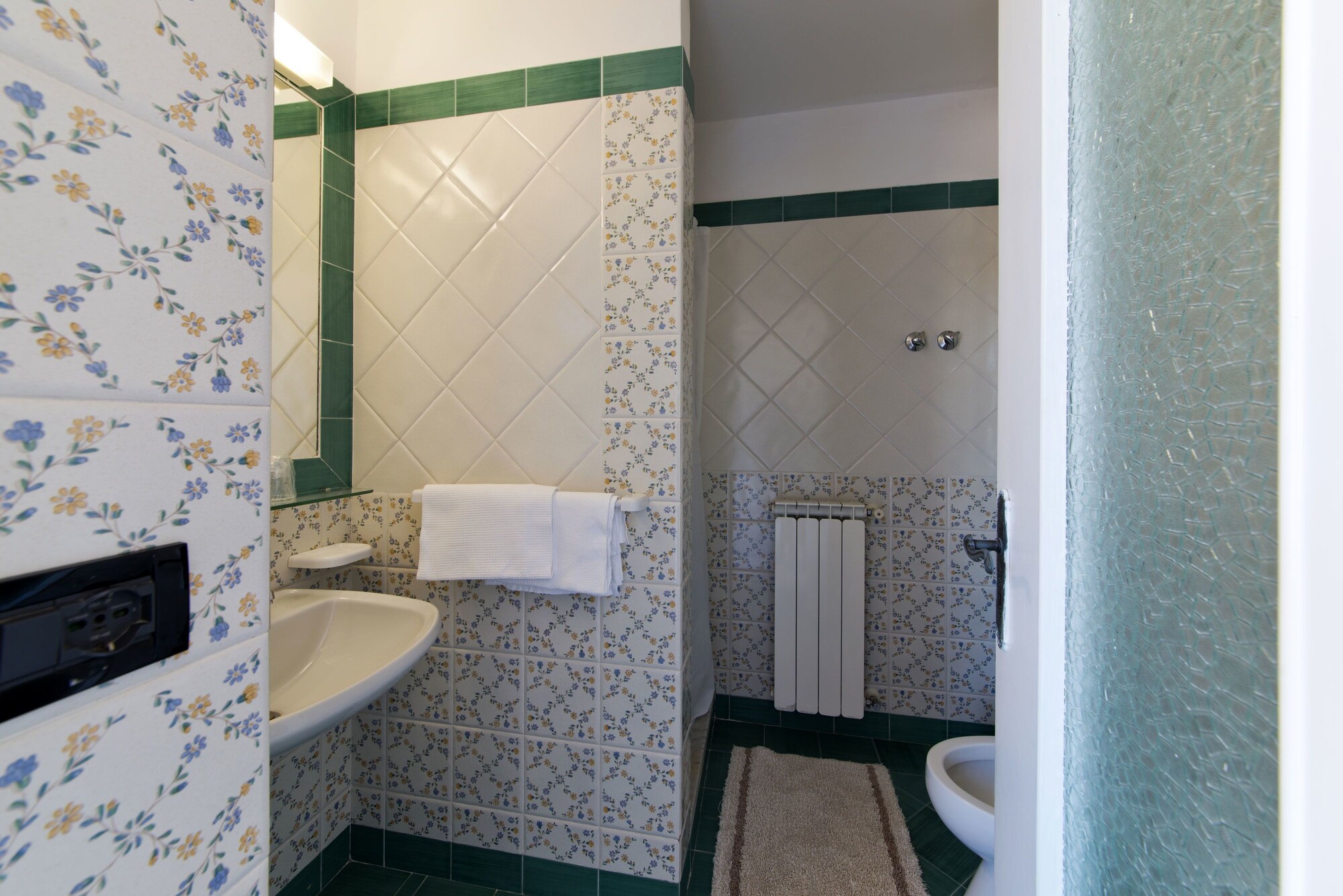 غرفة كومفورت بسرير مزدوج وسرير فردي، Hotel Villa Melodie - Adults Only 8/9