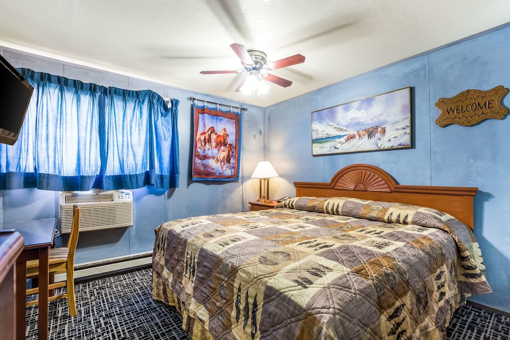 غرفة قياسية بسرير كينج، Rodeway Inn And Suites Big Water Antelope Canyon 3/7