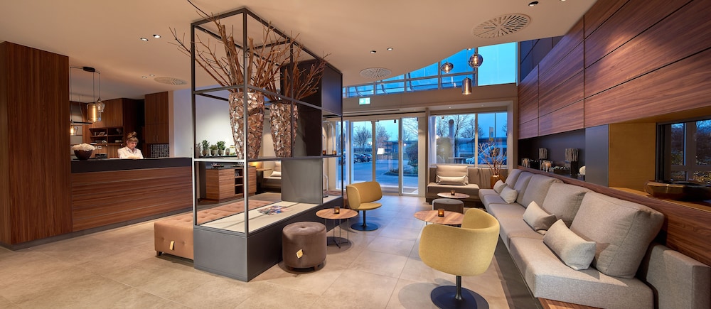 Sachsenpark-Hotel 30/43