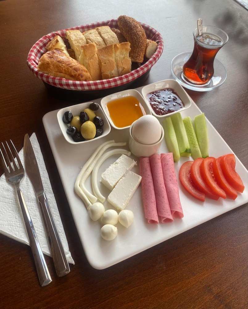 OTTOMAN ELEGANCE HOTEL 36/42