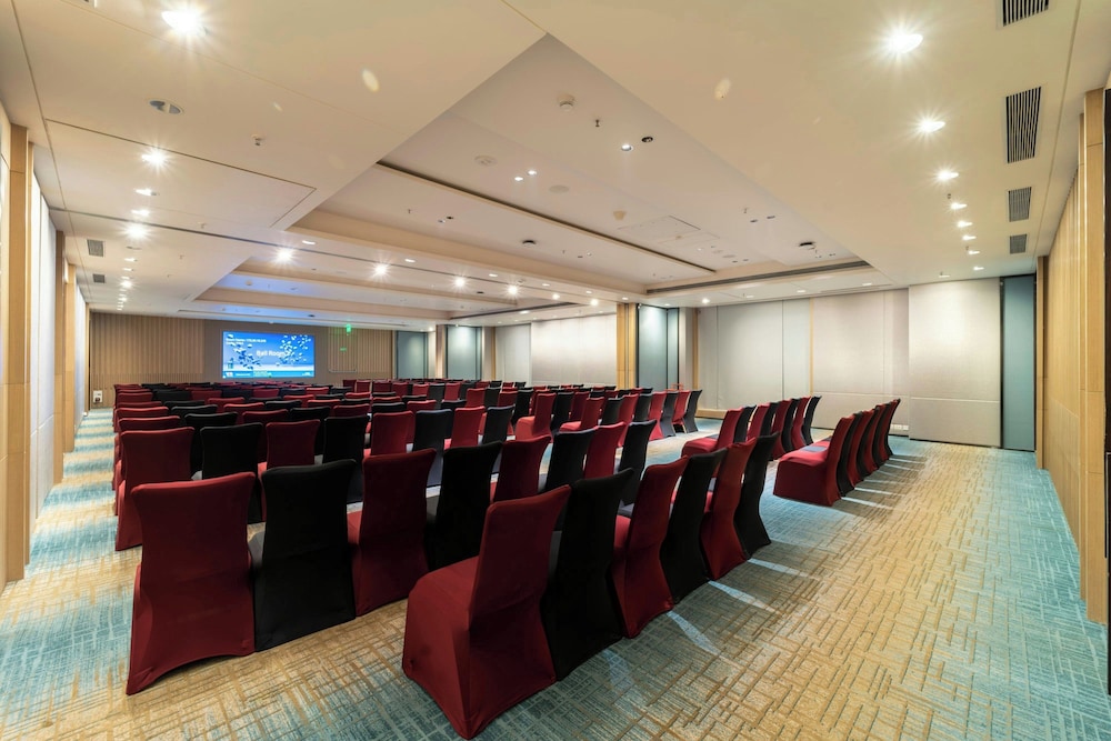 Courtyard By Marriott Vadodara 39/45