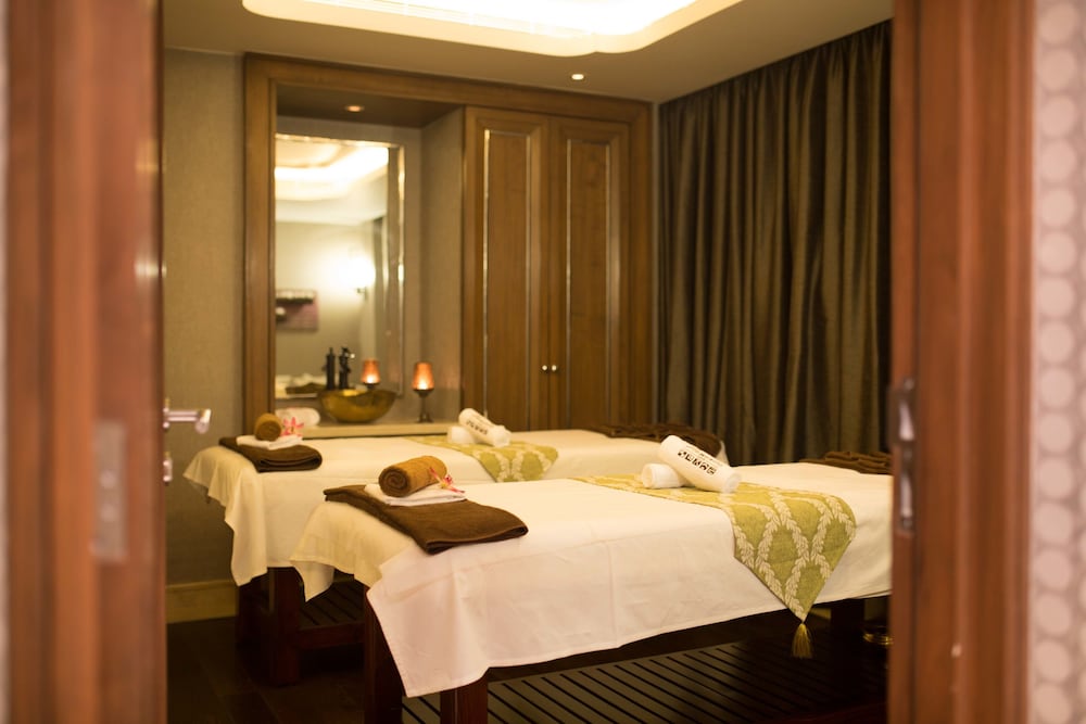 Courtyard By Marriott Agra 30/72