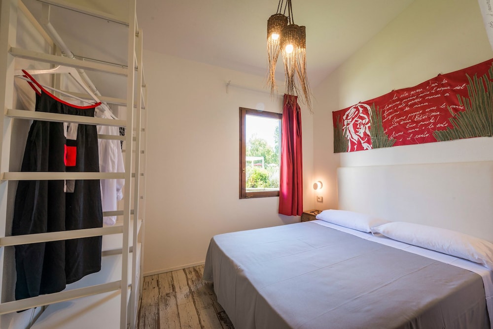 TILIGUERTA CAMPING VILLAGE 21/72