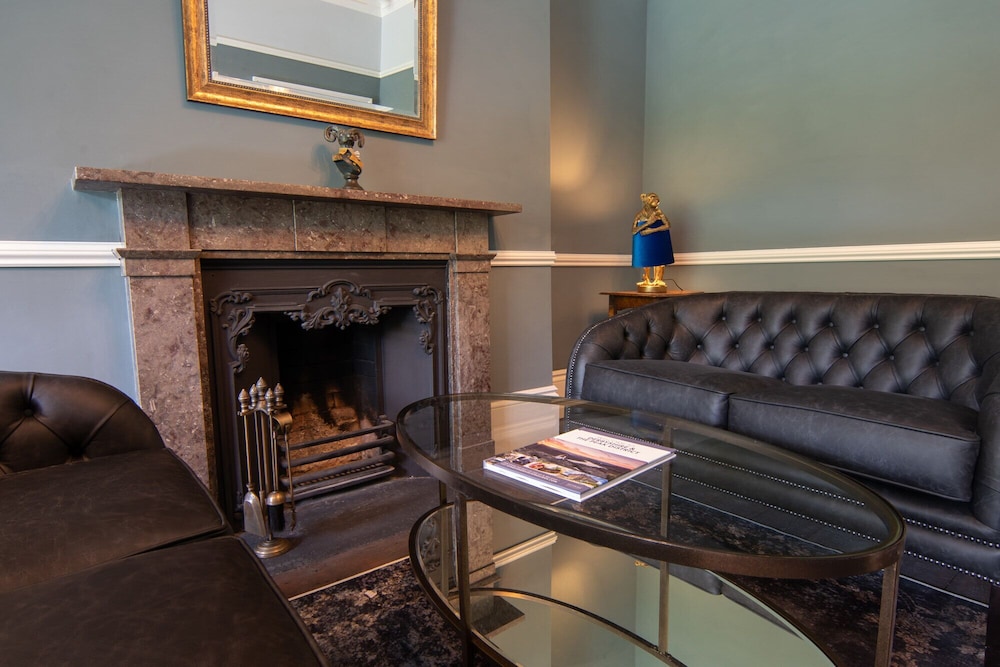 Alison House Hotel 26/50