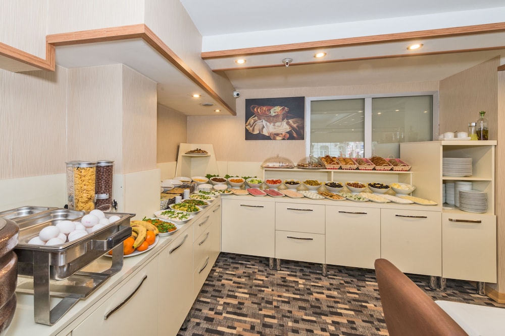 Regno Hotel 45/59