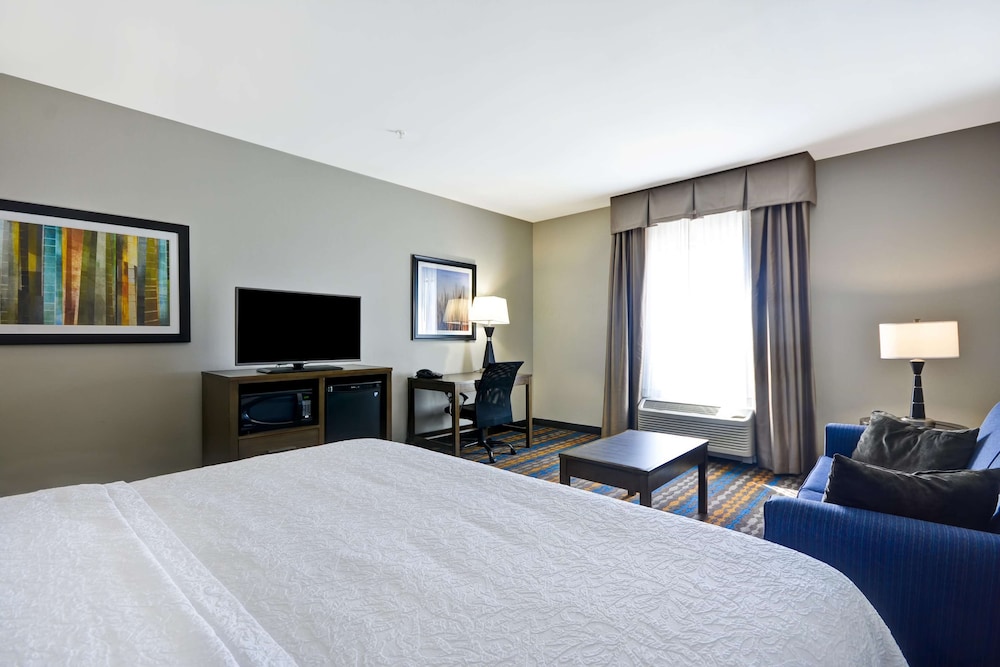 Hampton Inn Kenedy 24/57