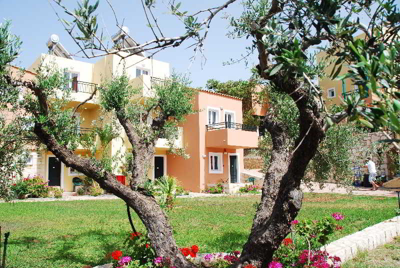 Golden Valentin Apartments 48/59