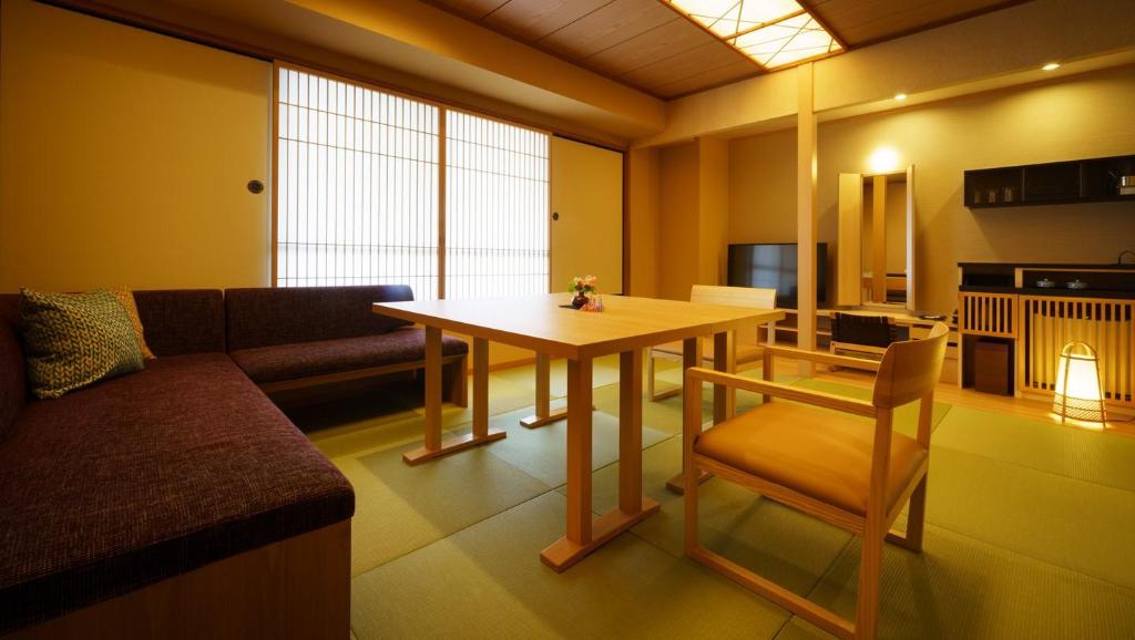 HOTEL SEIFUEN 31/48