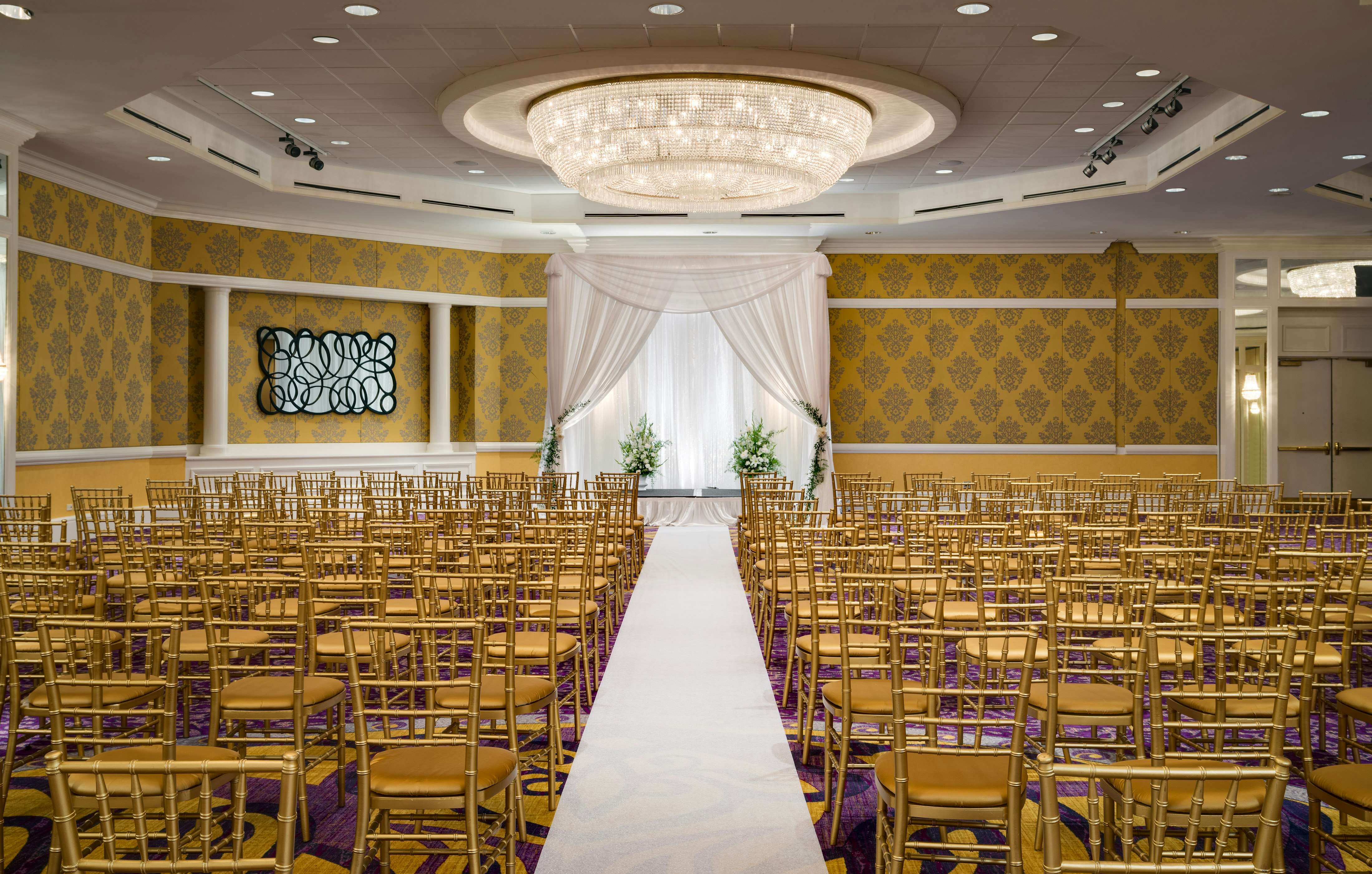 Hilton Charlotte Uptown (ex Hilton Charlotte Center City) 58/82