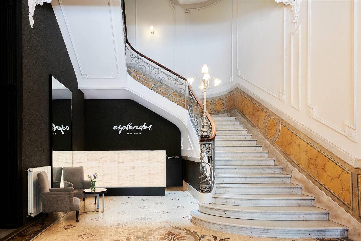 Esplendor By Wyndham Savoy Rosario 7/75