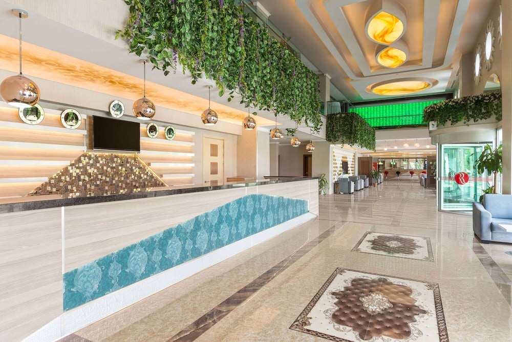 Ramada By Wyndham Usak 9/48