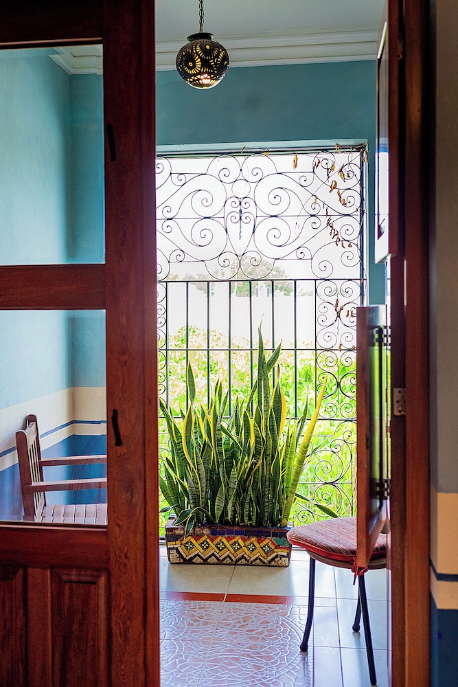 Hotel Casa San Angel 41/68