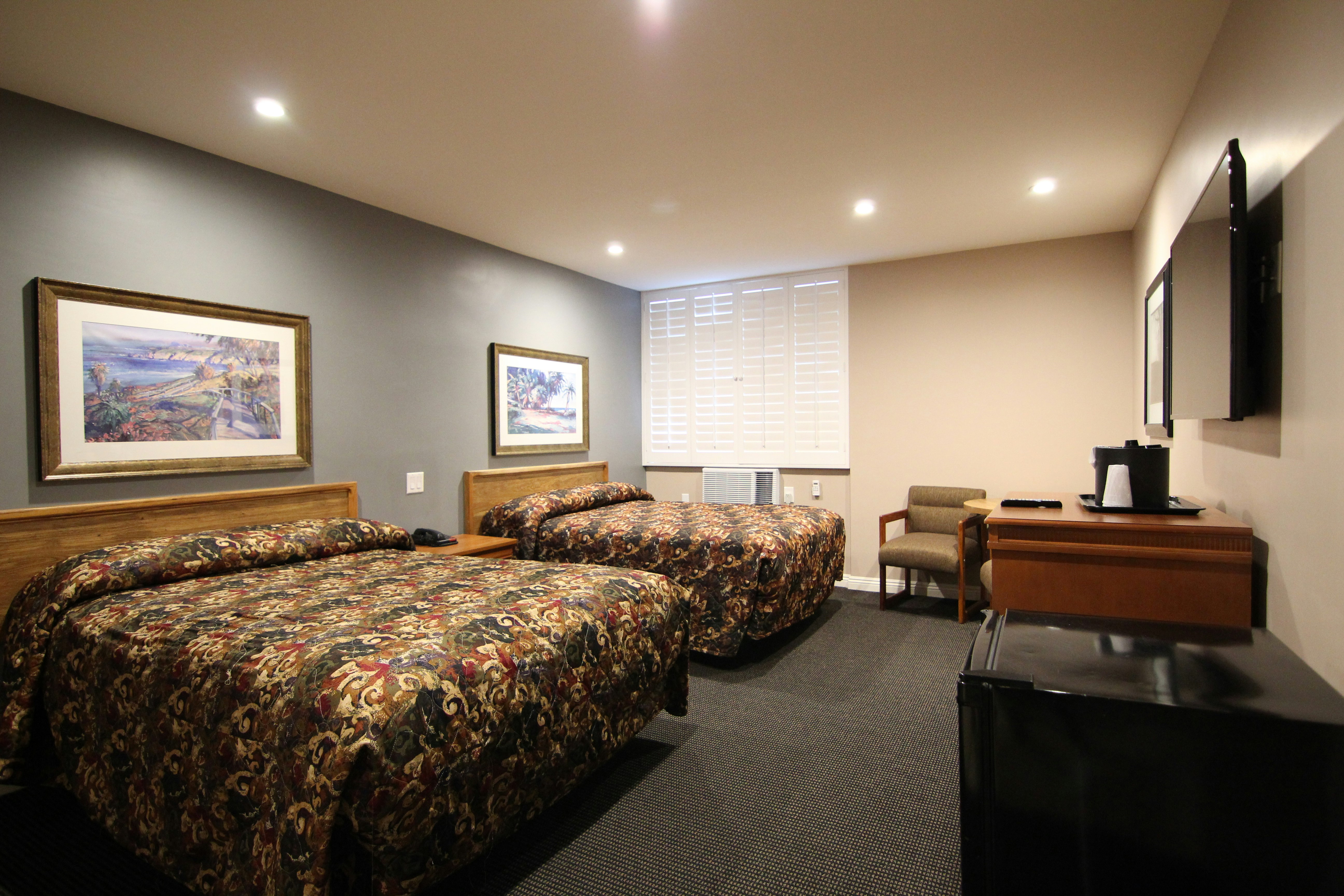 Dunes Inn Wilshire 60/72
