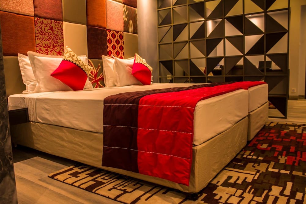 Regency Tirunelveli By GRT Hotels 10/35