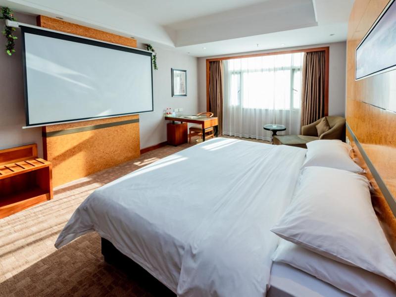 Vienna Hotel (Dongguan Tangxia Binfen Square) 21/35