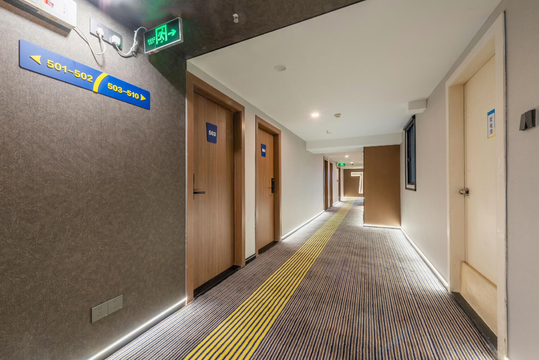 7 Days Inn (Foshan Beijiao Nanchang Road) 7/43