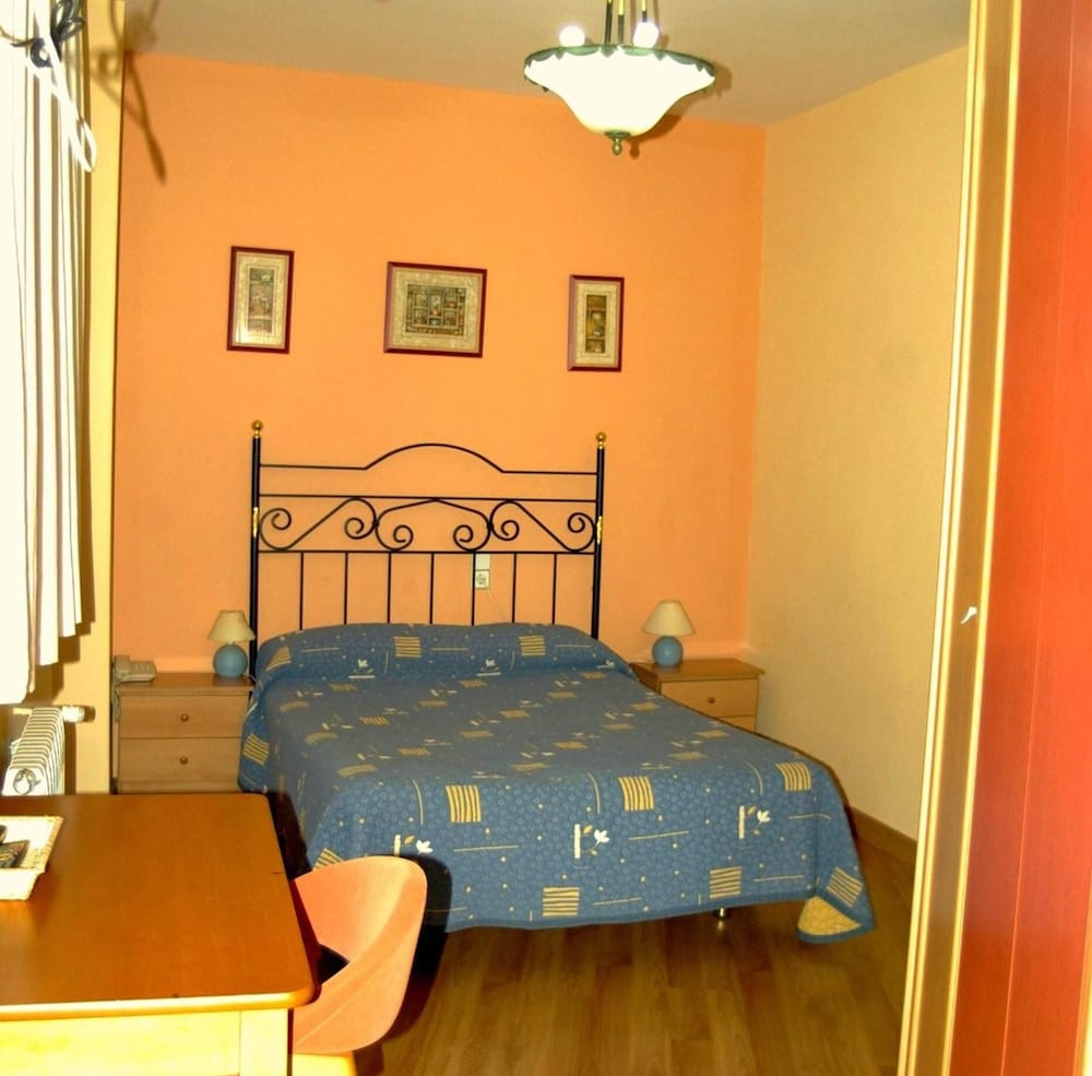 Hotel Castilla Antequera 12/21