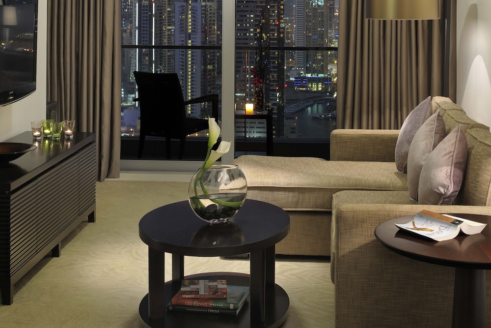 JW Marriott Hotel Marina 24/31