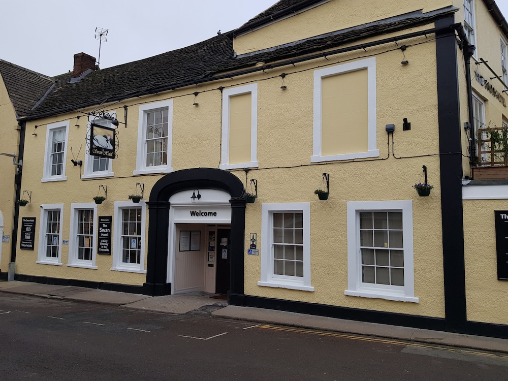 The Swan Hotel 1/50