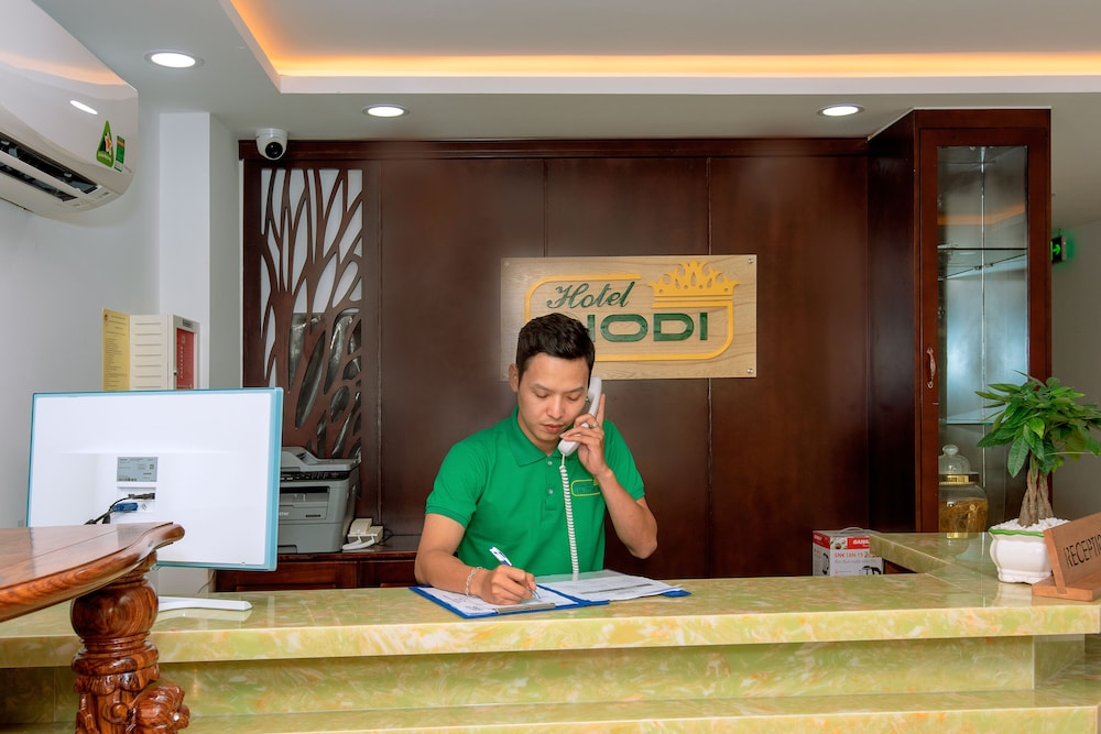 Hodi Hotel 6/28